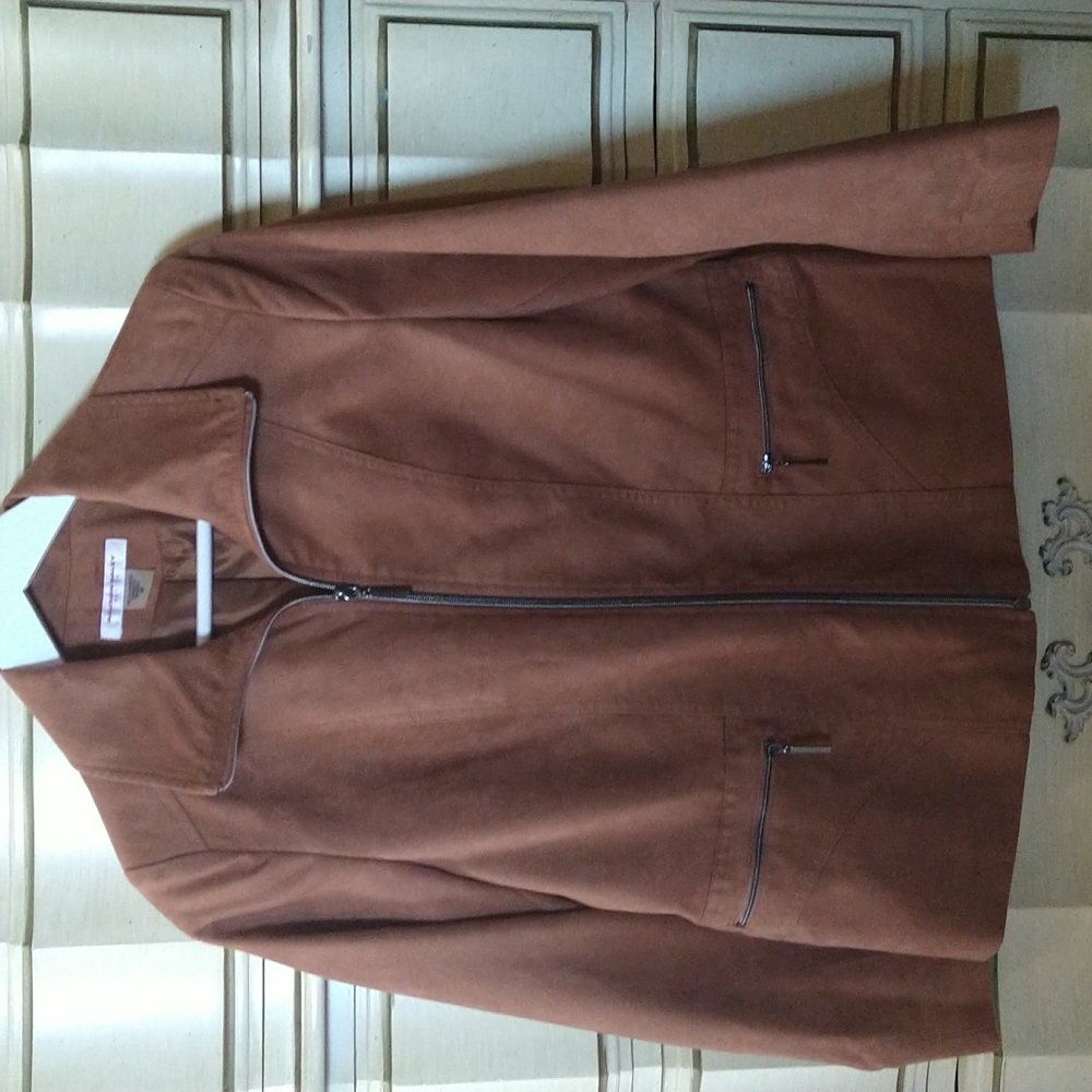 Allison Daley 6P FAUX Suede Beige Jacket Zip Up w Two Front Pockets.